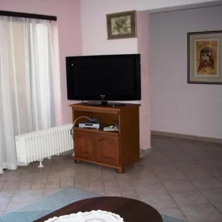 Apartment Milos Malinska
